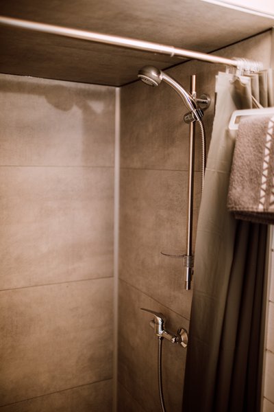 Hébergement AbracadaRoom : Tiny House La Bûcheronne - Image 6