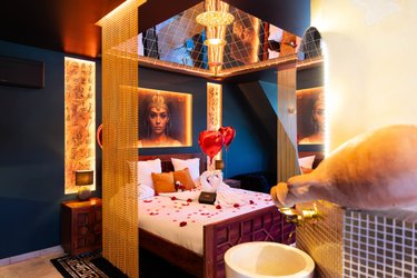 Le Secret de Cléopâtre - Love Room, Jacuzzi, Pièce Secrète à Scheibenhard (1)