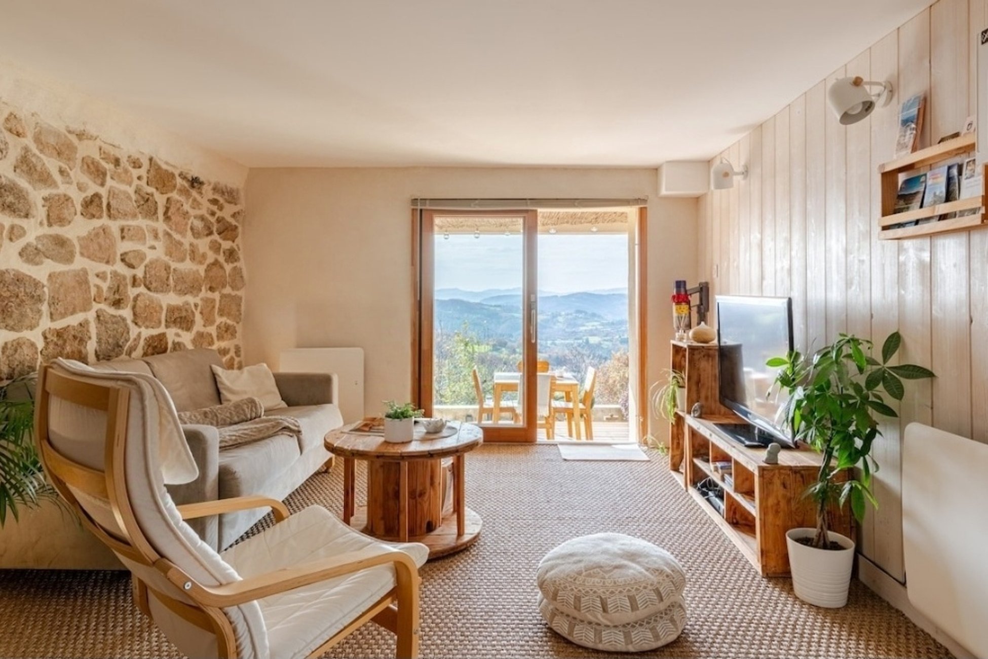 Hébergement UnicStay : Gîte cocon à Vernoux En Vivarais