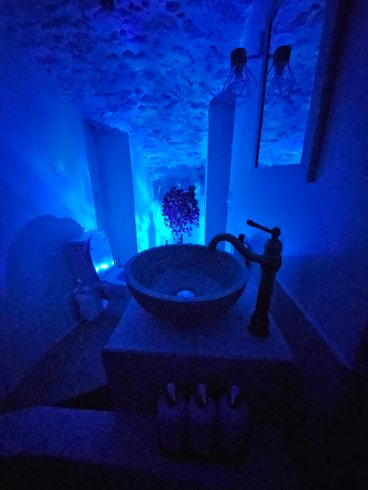 Hébergement AbracadaRoom : KALISPA, baignoire maçonnée et sauna - Image 9