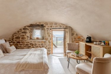 La chambre voûtée à Vernoux En Vivarais (1)