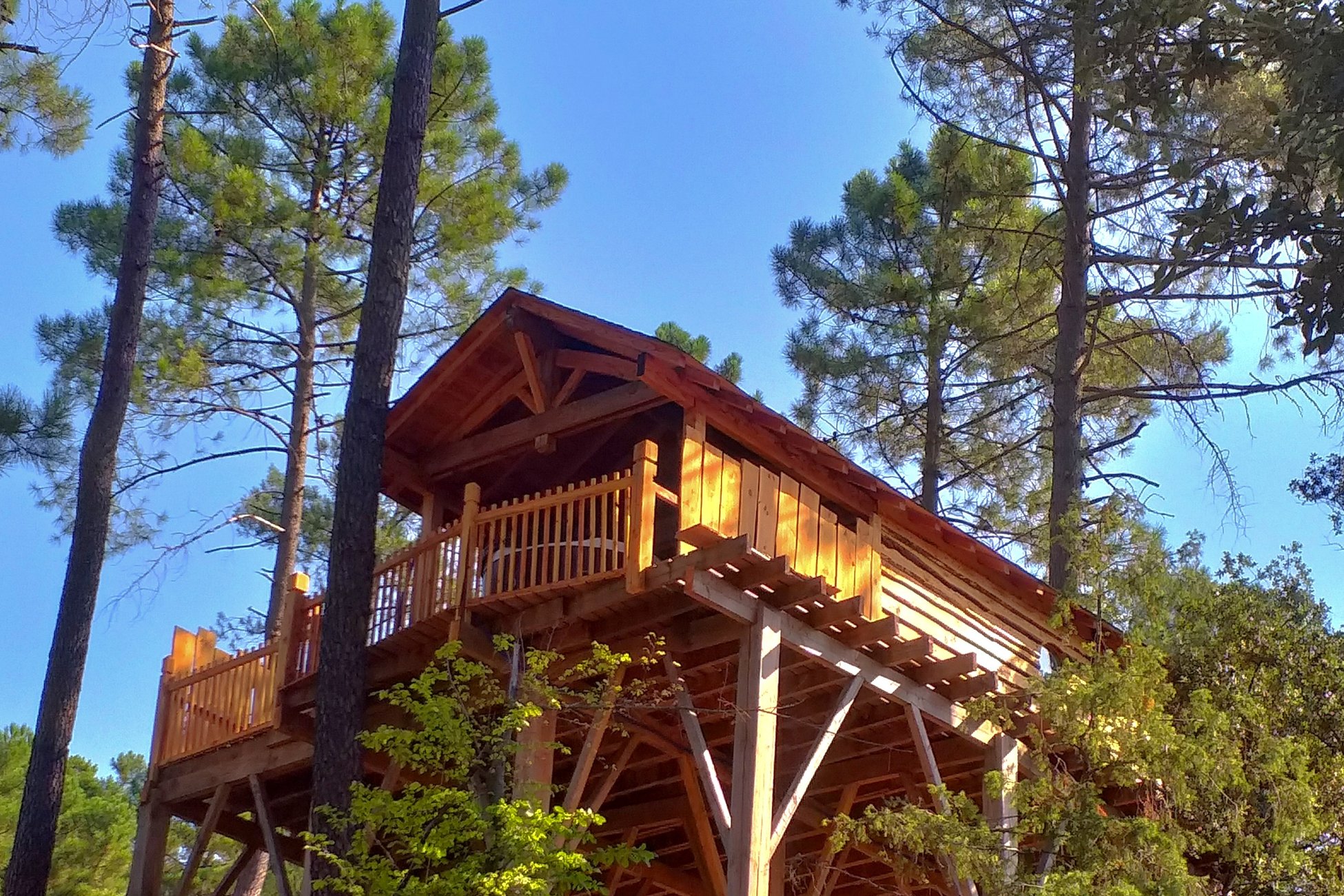 Hébergement UnicStay : La cabane & spa / sauna L'Eden à Les Salelles