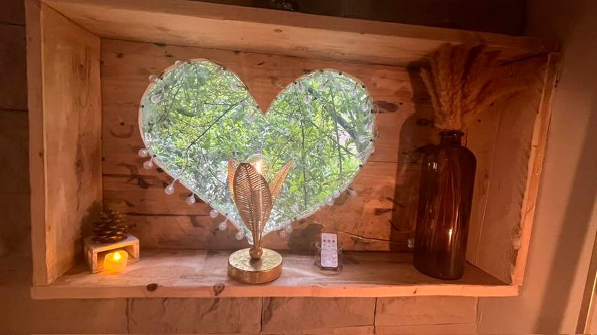 Hébergement AbracadaRoom : Cabane Romantique Du Jardin Balnéothérapie - Image 44