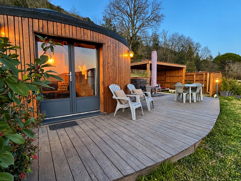 Hébergement AbracadaRoom : Cabane Insolite avec Spa et Vue, proche Sarlat - Image 2