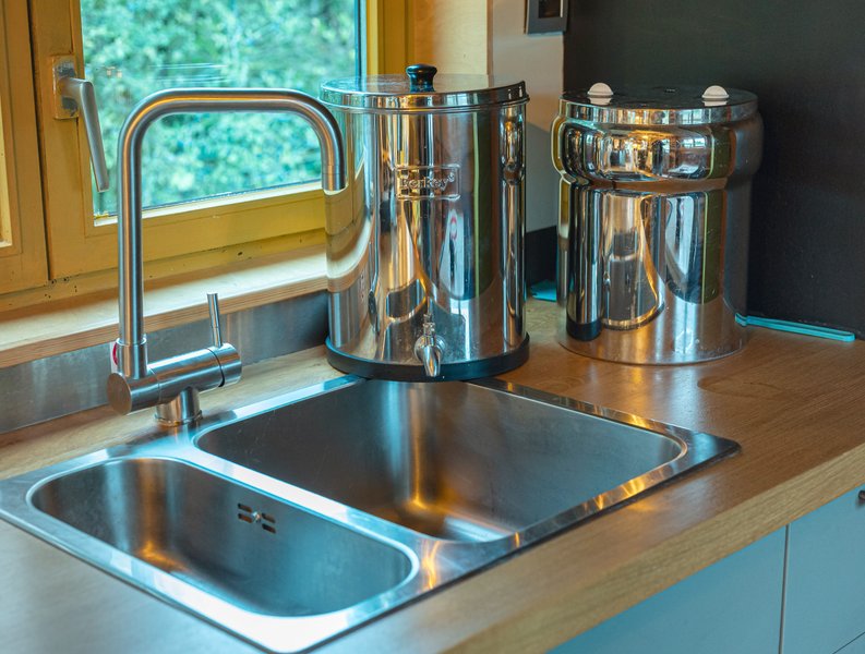 Hébergement AbracadaRoom : Les Jours Heureux Tiny House - Image 18