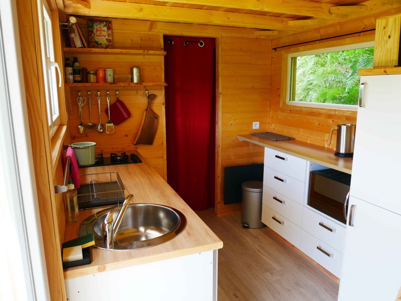 Hébergement AbracadaRoom : Tiny en pleine nature pour se ressourcer - Image 4