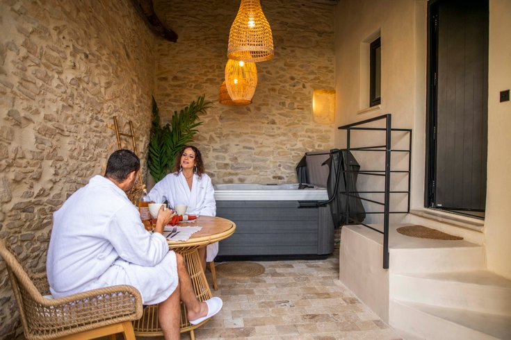 Hébergement AbracadaRoom : La Grange - Chambre intimiste & spa - Tavel - Image 43