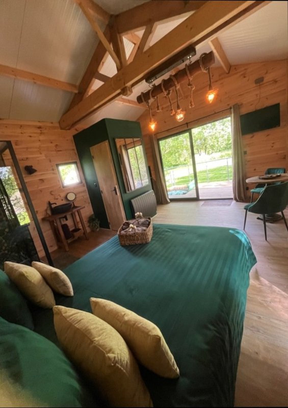 Au Cœur de la Cabane &  Spa à La Chapelle-Bayvel (10)