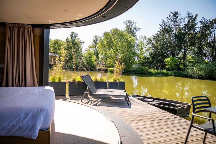 Hébergement AbracadaRoom : LUMIPOD SPA FLOTTANT - Image 9