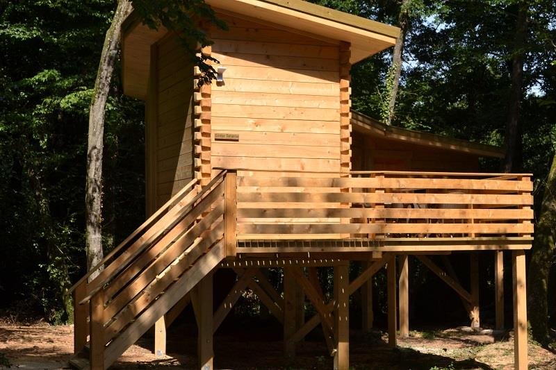 acces-lodge-boheme-cabane-belle