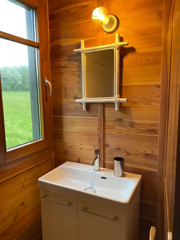 Hébergement AbracadaRoom : La roulotte du verger - Image 14