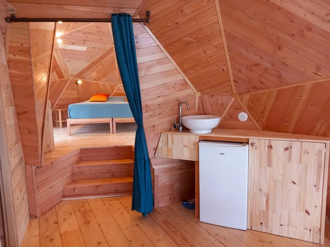Hébergement AbracadaRoom : Double Dôme au bord d'un lac - Image 4