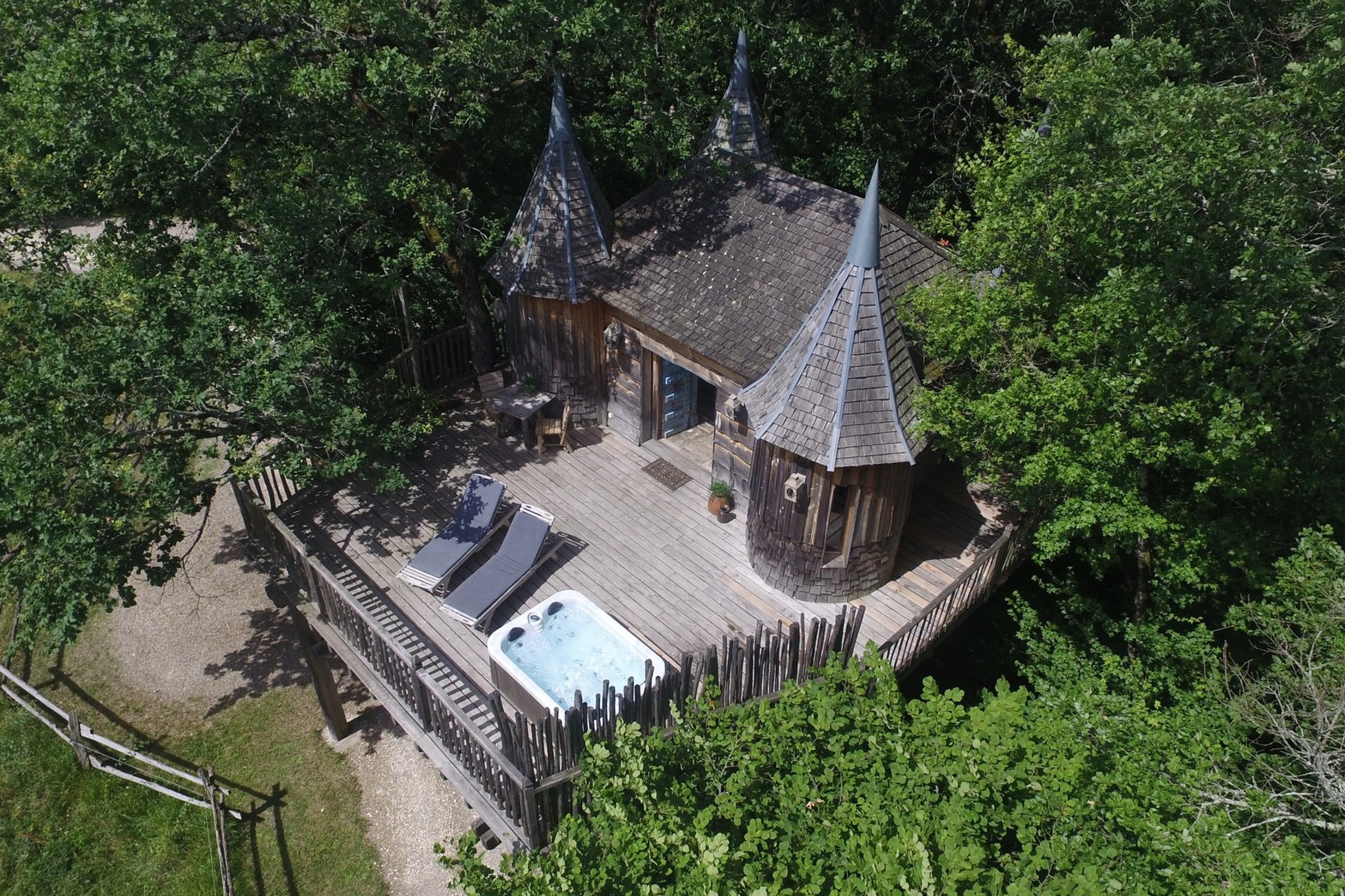 Hébergement UnicStay : Cabane Château Monbazillac & Spa à Beaumontois En Perigord