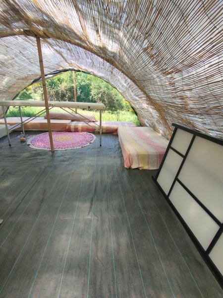 Hébergement AbracadaRoom : Escapade en pleine Nature dans un séchoir à plantes - Image 28