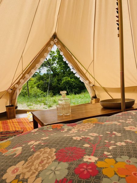 Hébergement AbracadaRoom : Le Tipi étoilé dans la vallée - Image 5