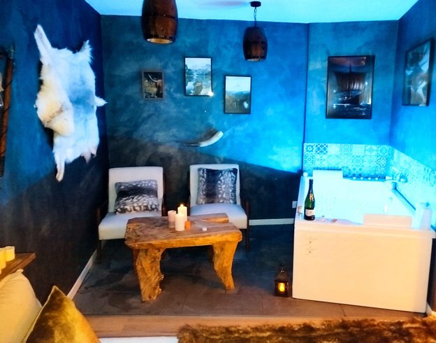 Hébergement AbracadaRoom : Évasion Scandinave Romantique : Spa XXL & Cinéma - Image 4