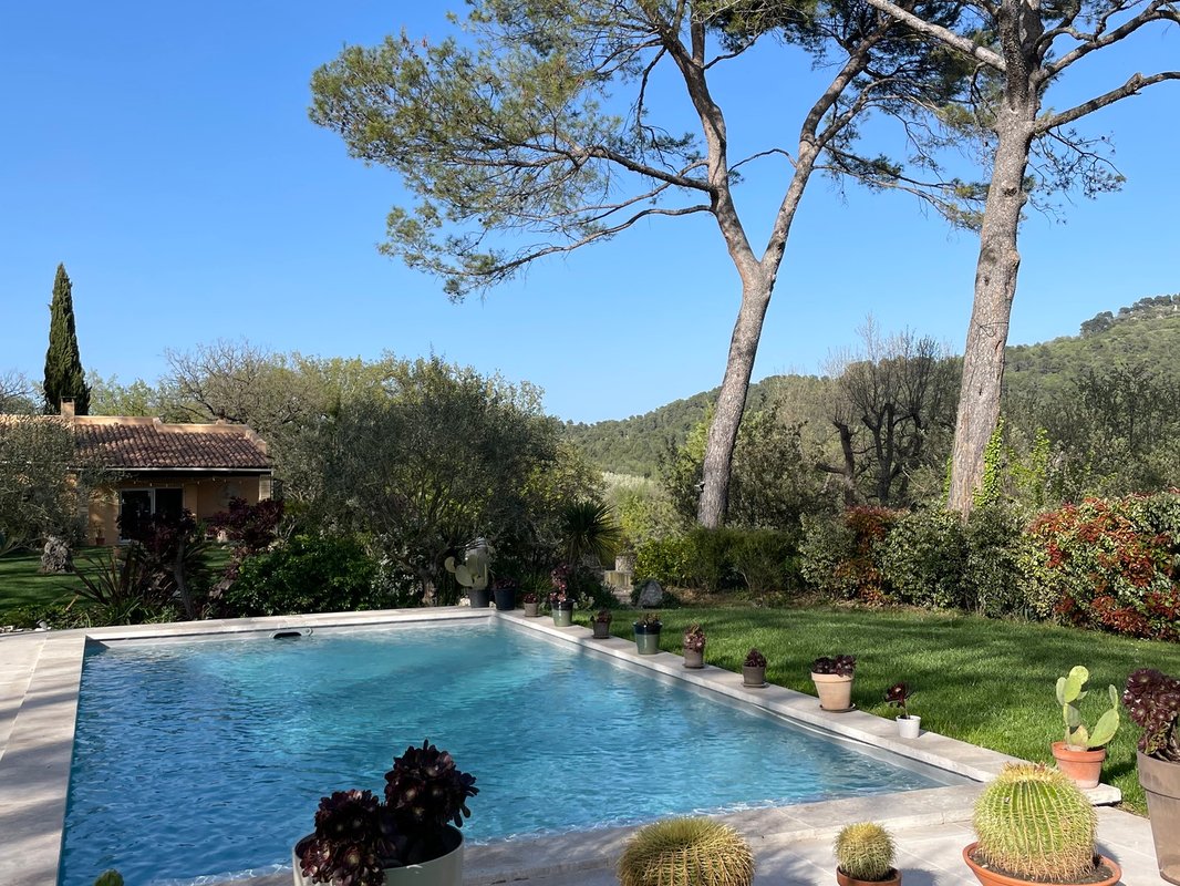 Le Nid en Provence à Le Puy-Sainte-Réparade (12)