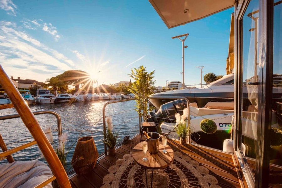 Domaine AbracadaRoom : L'Escale Royale Fréjus - Image 4