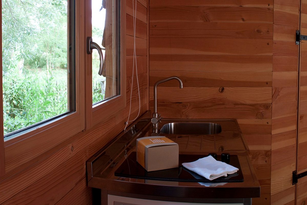Cabane sur l'eau Libellule à Batilly-En-Puisaye (6)