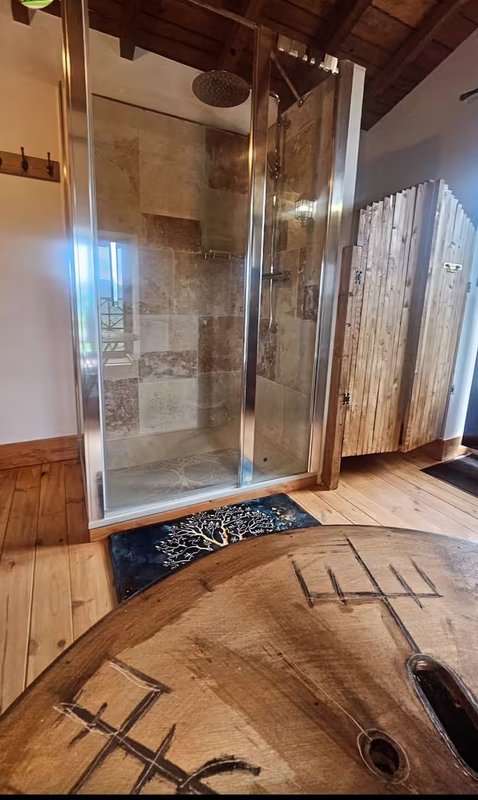 Chambre Viking dans le Beaujolais à Lantignié (10)