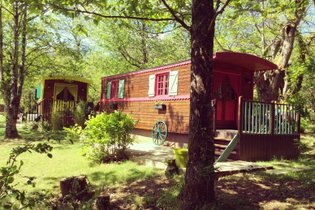 Roulotte coté piscine