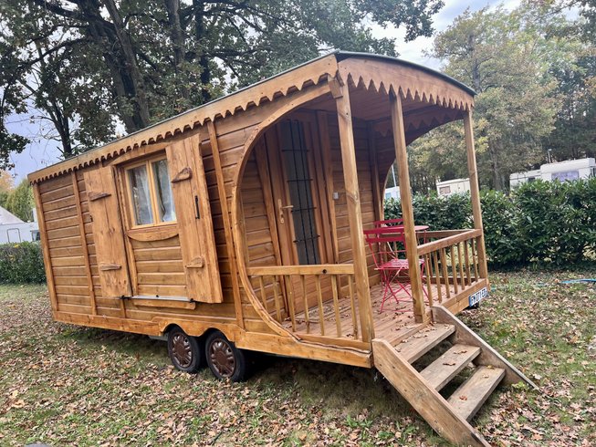 Hébergement AbracadaRoom : Roulotte Baudelaire - Image 7