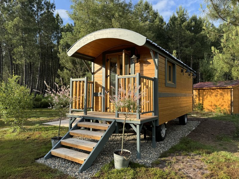 Hébergement AbracadaRoom : La Roulotte Findhorn - Image 1