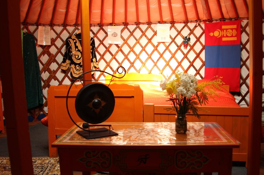 Hébergement AbracadaRoom : La Yourte du Nid'Oiselet - au coeur d'une ferme en Provence - Image 21