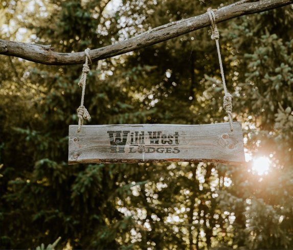 Hébergement AbracadaRoom : Prairie Schooner du Wild West Lodges & SPA - Image 2