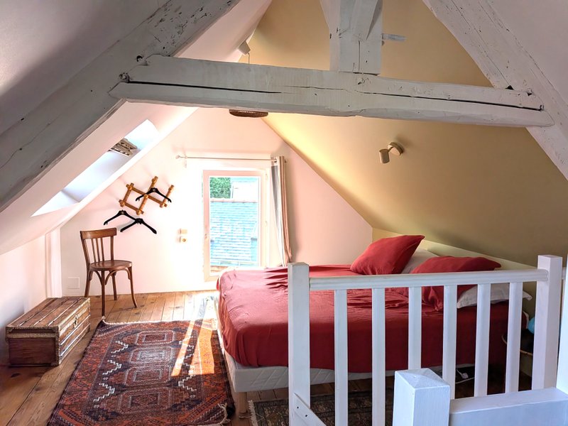 Hébergement AbracadaRoom : La Petite Maison Galerie : dormez au cœur d’une galerie d’antiquités - Image 11