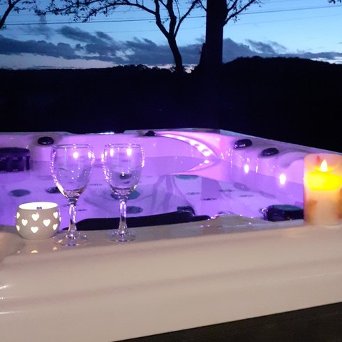 Hébergement AbracadaRoom : Chalet Spa Cèdre - Image 21