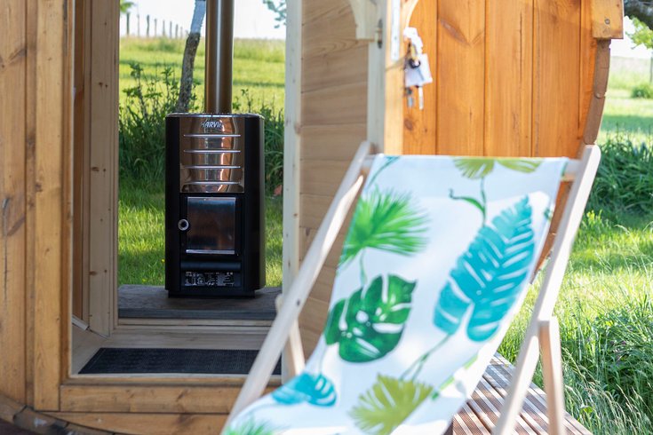 Domaine AbracadaRoom : Tiny House "Ô P'tit Nid Milie"   avec sauna : Classé 1 étoile - Vosges - Image 12
