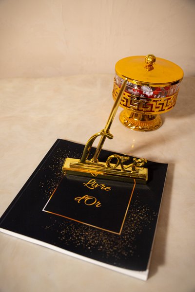 Hébergement AbracadaRoom : Love Room Spa - Le Petit Versailles - Image 14