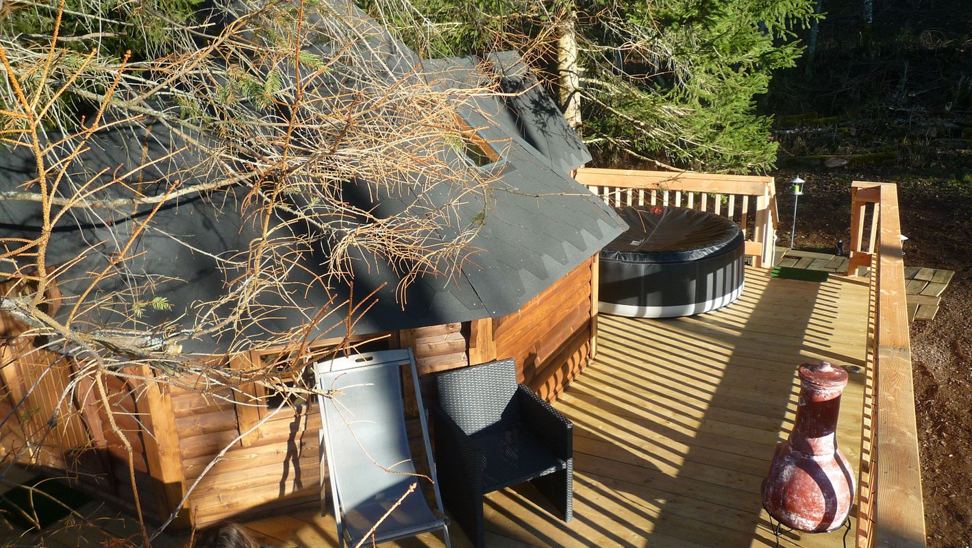 Cabane & Spa des Trappeurs à Cheylade (16)