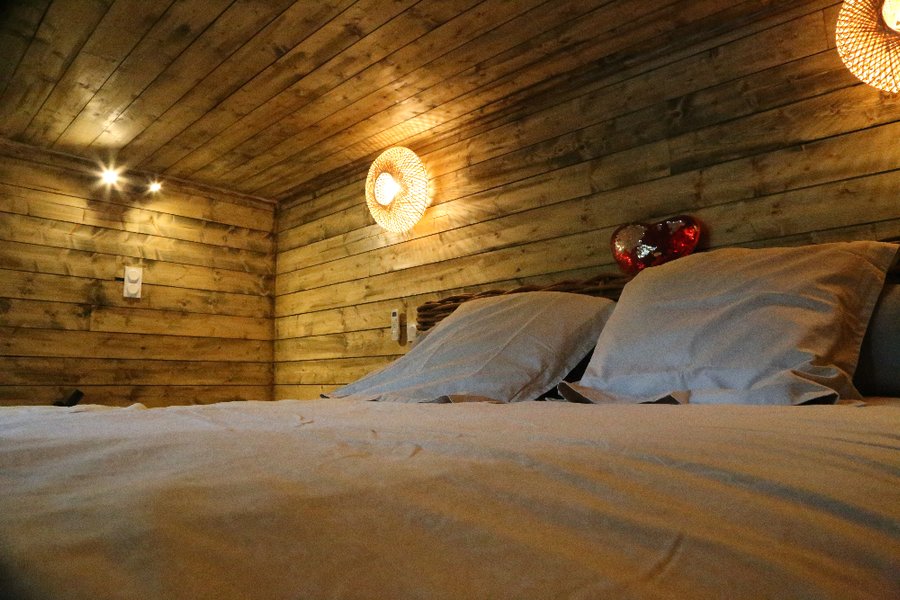 Hébergement AbracadaRoom : La  Cabane Spa des Truffiers - Image 10