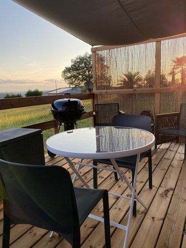 Domaine AbracadaRoom : Les Insolites de Clem - Image 3