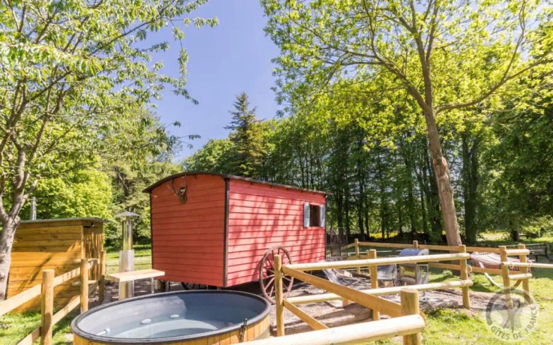 Hébergement AbracadaRoom : La roulotte d'Elise & Bain nordique - Image 18