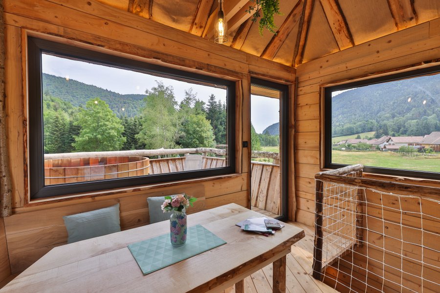 Hébergement AbracadaRoom : La Cabane du Vigneron & Spa - Image 5