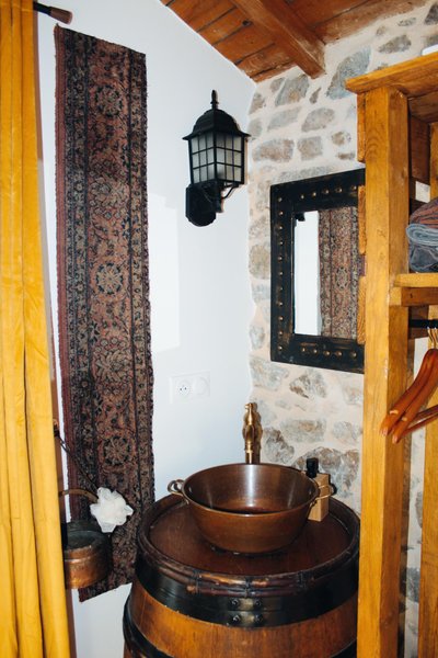 Domaine AbracadaRoom : Nuit de légende en Beaujolais - Image 33