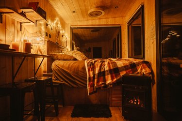 ※ Homnest ※ Panorama des Puys à Cheval ※ Refuge 2 à Châtel-Guyon (4)