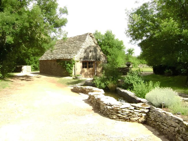 Hébergement AbracadaRoom : Lodge insolite avec spa privatif - Image 1