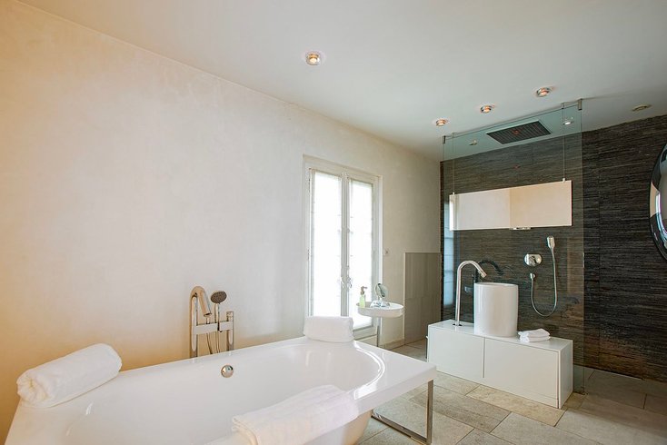 Hébergement AbracadaRoom : Suite Deluxe avec vue sur le jardin - Conditions flexibles - Image 8