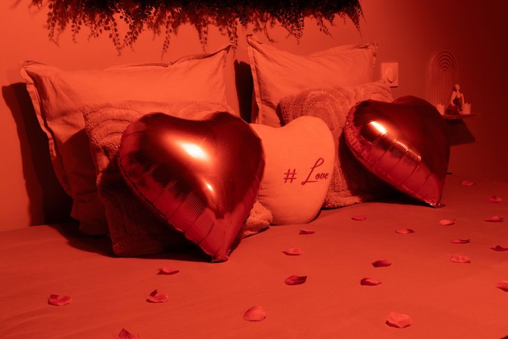 Hébergement AbracadaRoom : Amour & Bulles — Onconventionele & Hybride Love Room | Whirlpool, Tantra & Spannend Universum | Valence - Image 11