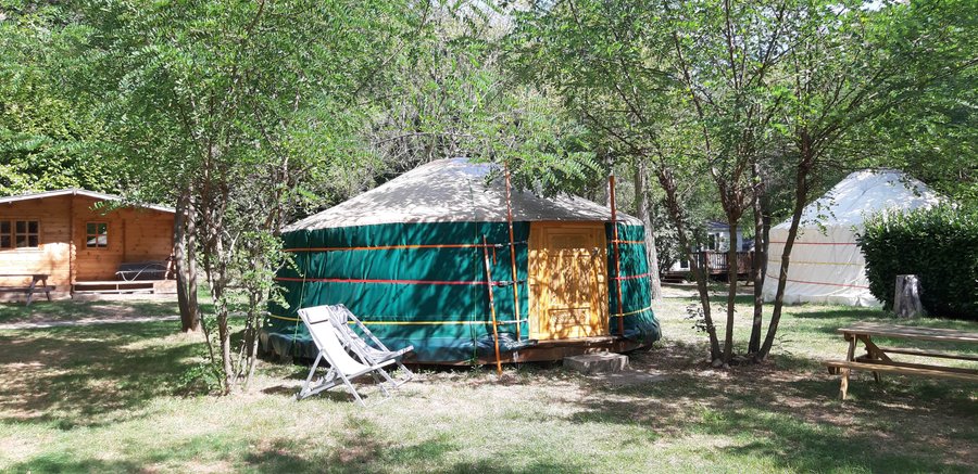 Hébergement AbracadaRoom : Yourte 4 personnes - Image 1