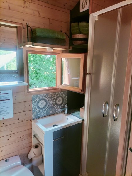 Hébergement AbracadaRoom : La Roulotte de Jane - Image 15