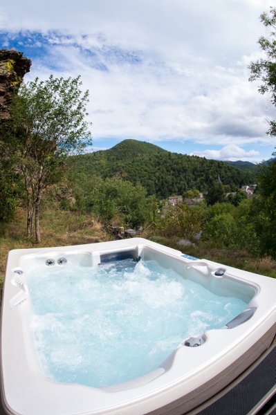 Hébergement AbracadaRoom : Cabane Cerf & spa - Image 4