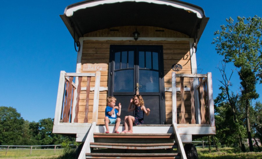 Hébergement AbracadaRoom : La roulotte de Campagne - Image 10