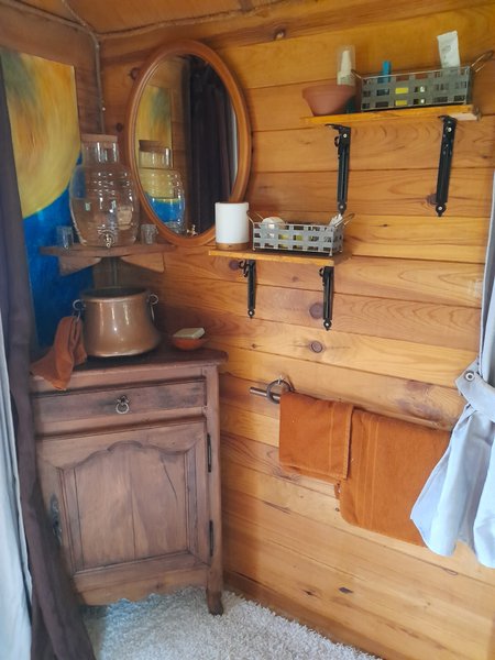 Hébergement AbracadaRoom : La Chamane Roulotte - Image 5