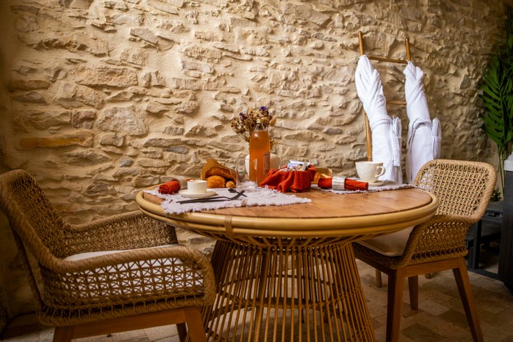 Hébergement AbracadaRoom : La Grange - Chambre intimiste & spa - Tavel - Image 26