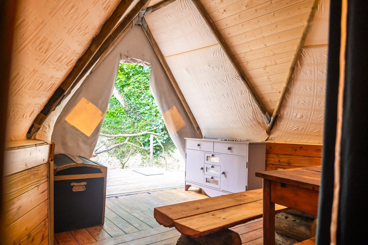 Tipi Trappeur à Caumont-Sur-Aure (6)